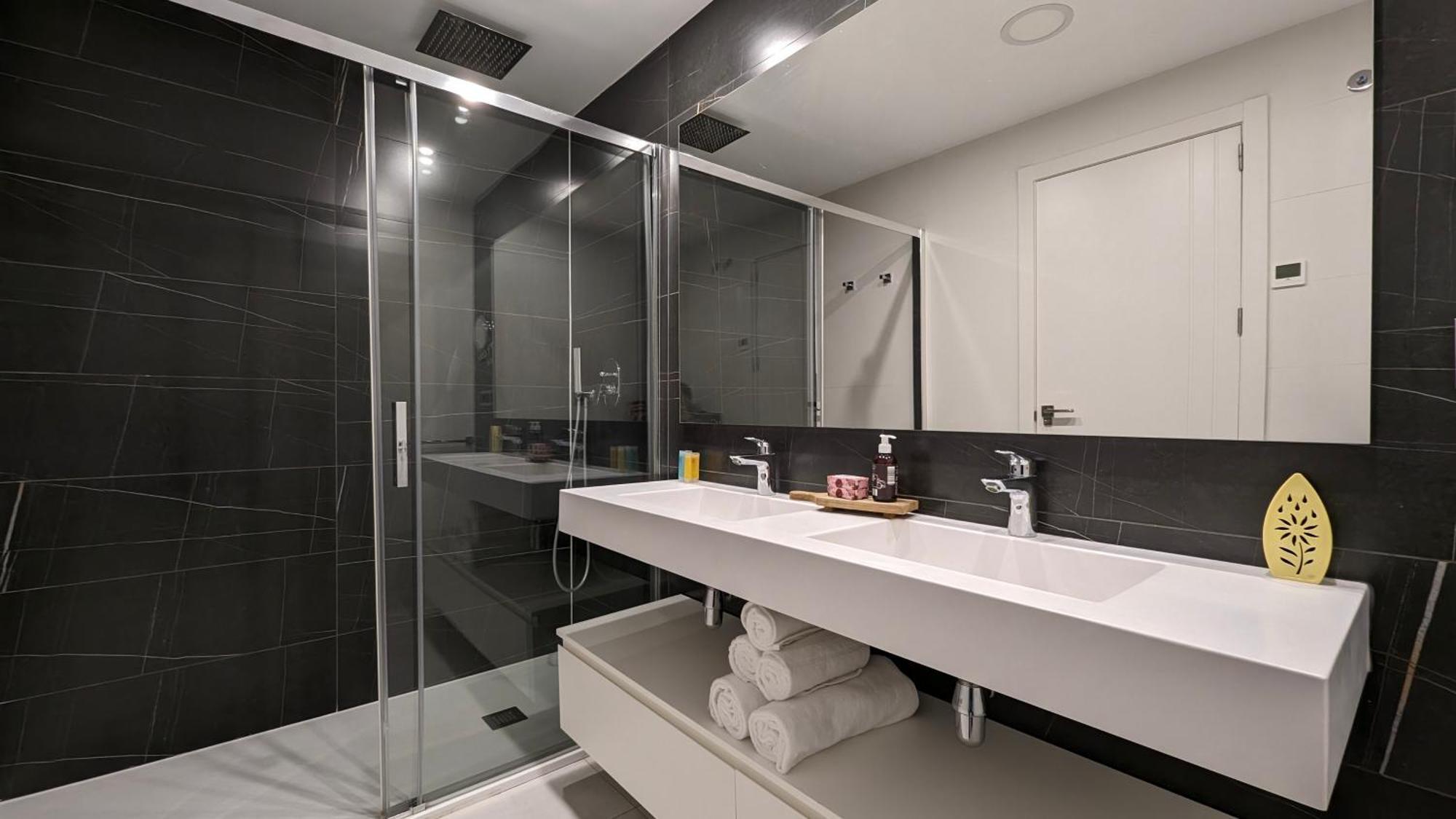 Sunset Waves Magic Apartments Benidorm Ngoại thất bức ảnh